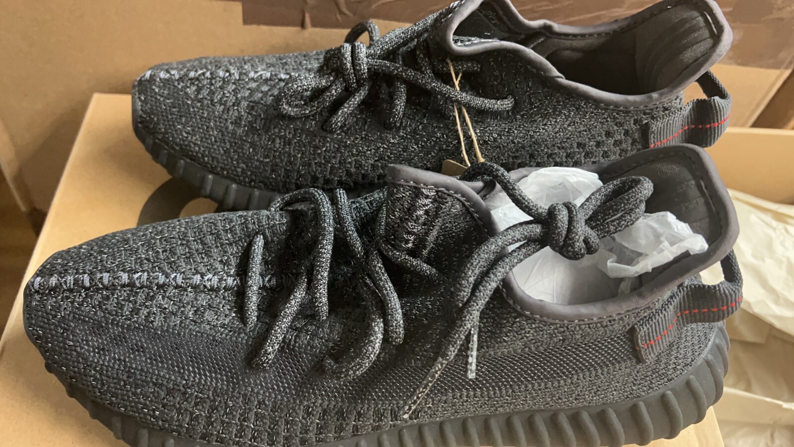 adidas yeezy black reflective